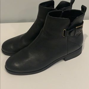 COLE HAAN ankle boots